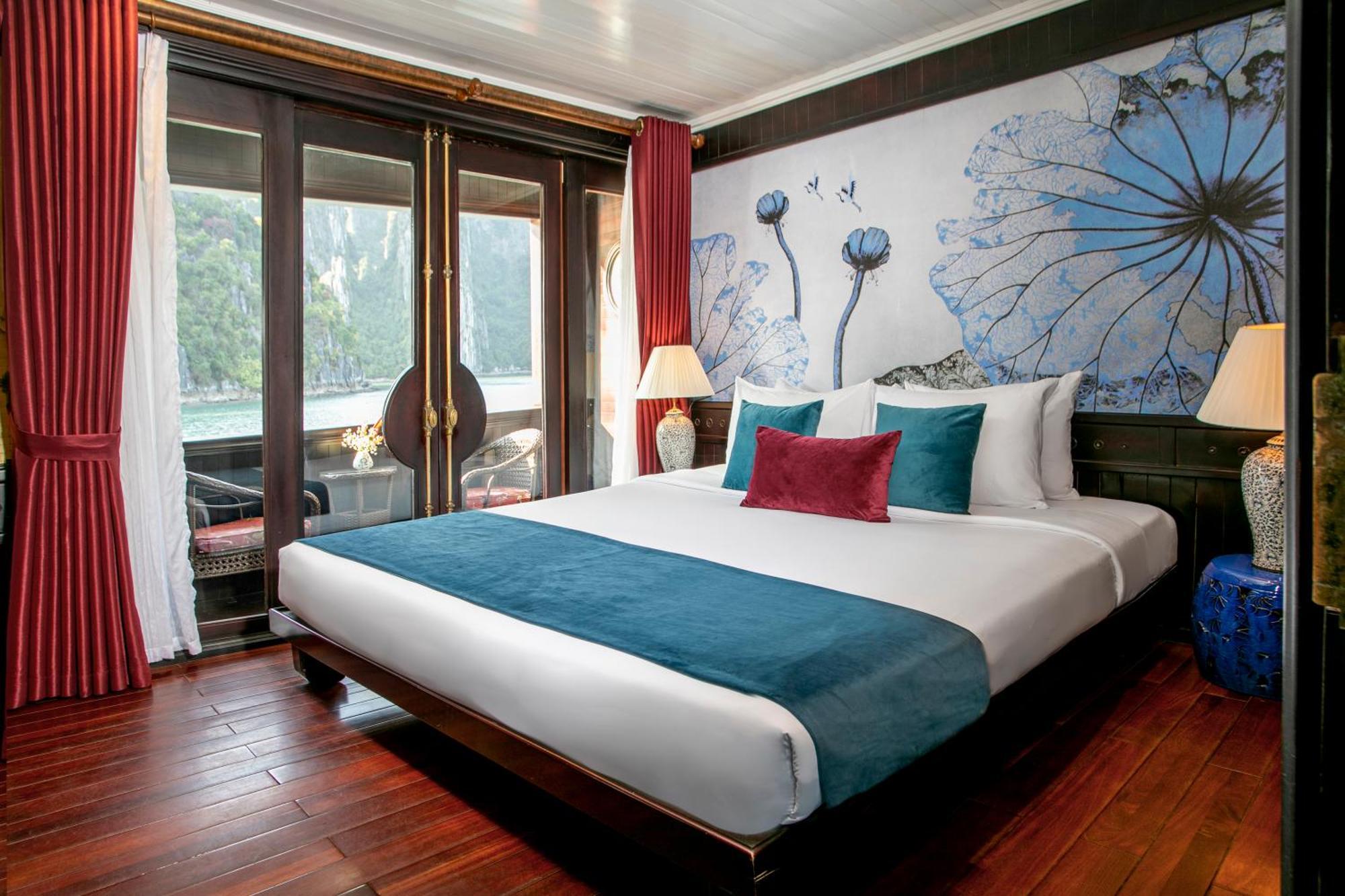 Hotel Bhaya Legend Cruises Hạ Long Exterior foto
