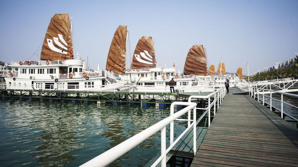 Hotel Bhaya Legend Cruises Hạ Long Exterior foto